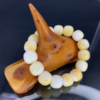 Чётки кеджу раковина моллюска 16 бусин 12х13 мм