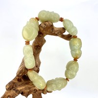 Четки нефрит архаты 8 бусин 20х15 мм 