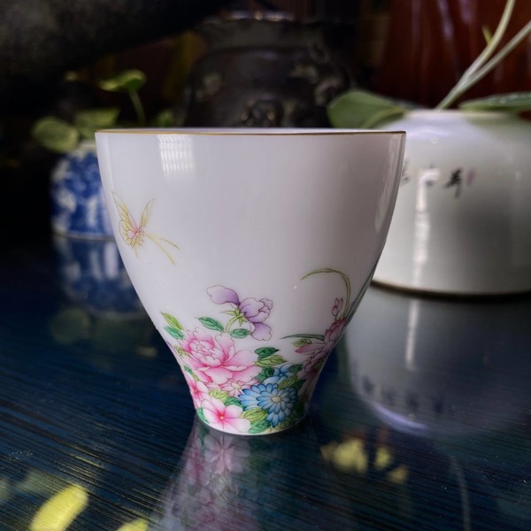 Чашка фарфор Бабочки и цветы 60 мл