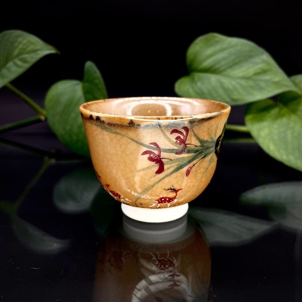 Чашка фарфор глазурь олени и цветы 50 мл
Чашка фарфор глазурь олени и цветы 50 мл